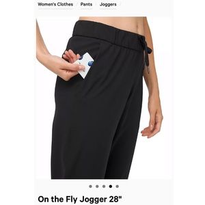 LULULEMON On the Fly Jogger